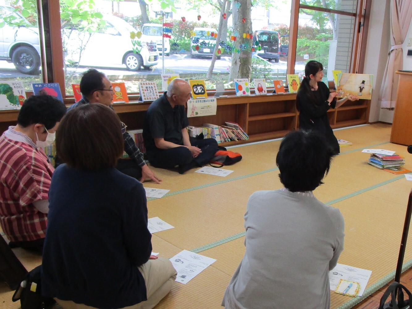 絵本の読み聞かせ講座の写真2